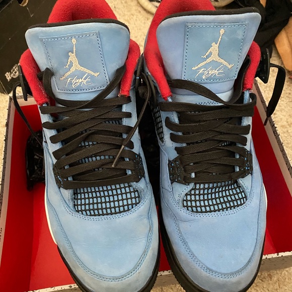 Jordan Travis Scott 4 - Picture 3 of 10